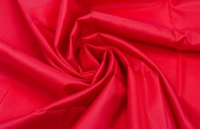 ткань подкладочная 190t 56гр/м2, 100пэ, 150см, антистатик, красный темный/s171, (50м) ks купить по цене 78 руб в розницу от 1 метра - в интернет-магазине Веллтекс